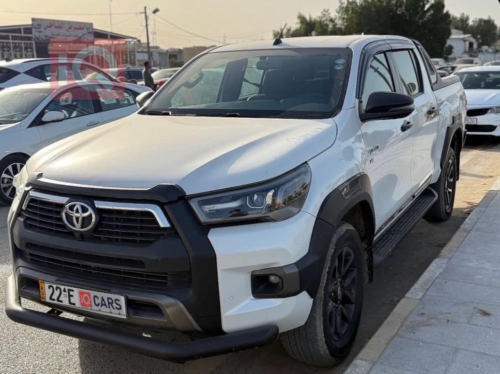 تويوتا هايلوكس